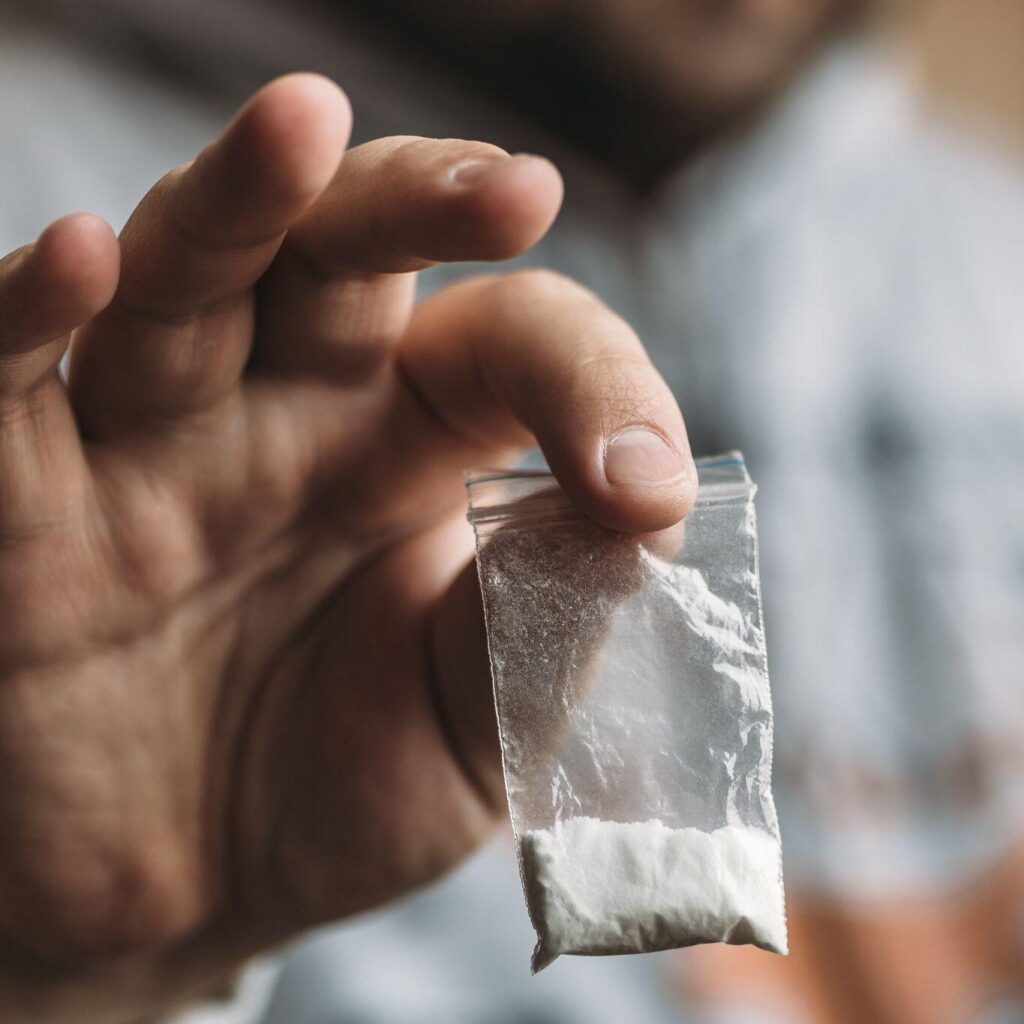 Buy crack cocaine in Alberta